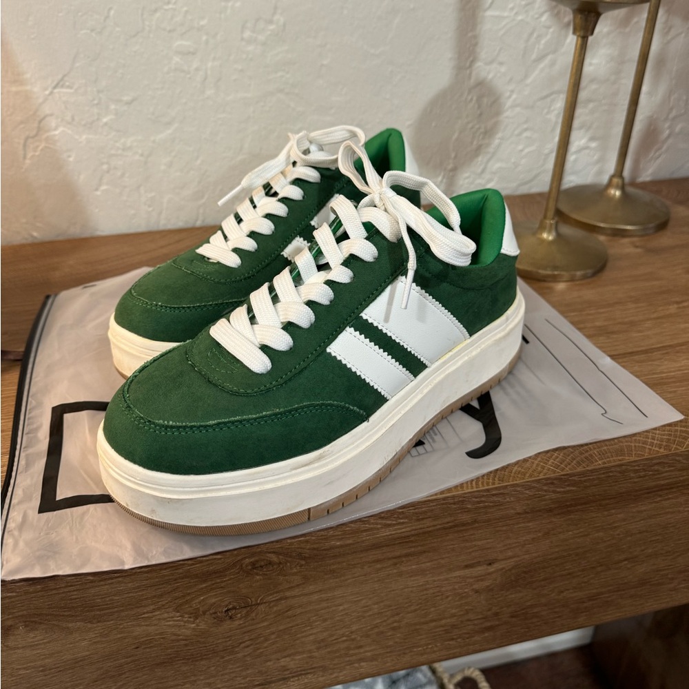 MADDEN GIRL Green and White Platform Sneakers - Picture 2 of 3